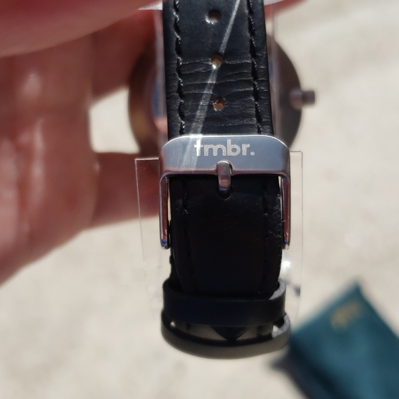 Tmbr Men's Watch with Wood-Grained Face - Picture 5 of 7